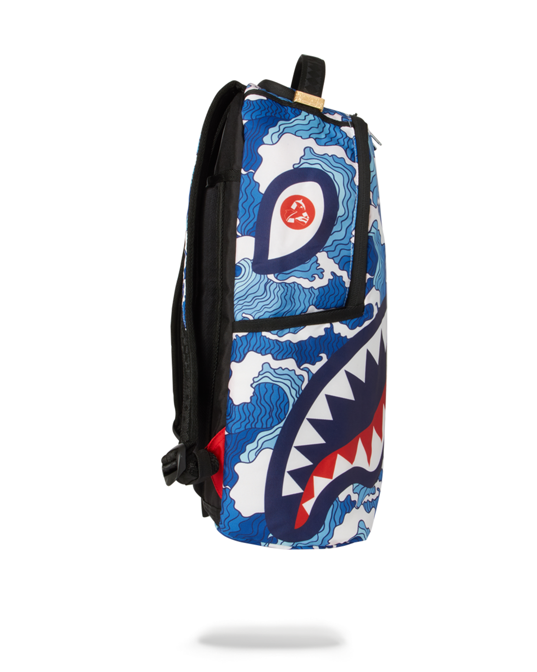 THE SHARK WAVE (made from 100% recycled plastic bottles from the ocean)