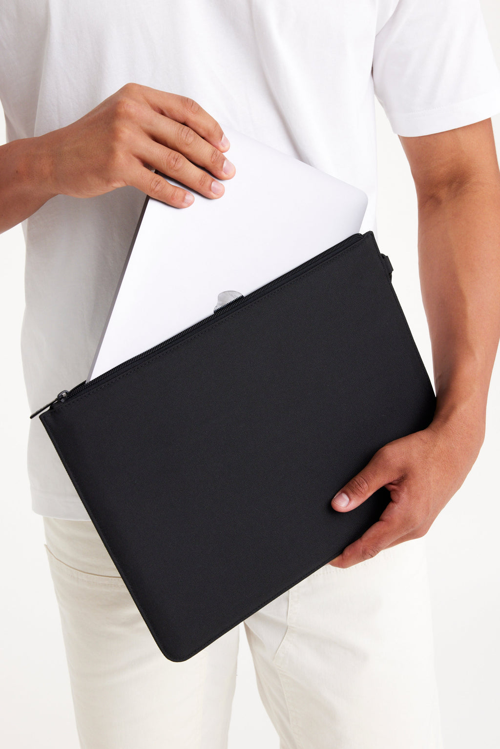 Resale The B�ISics Laptop Pouch in Black